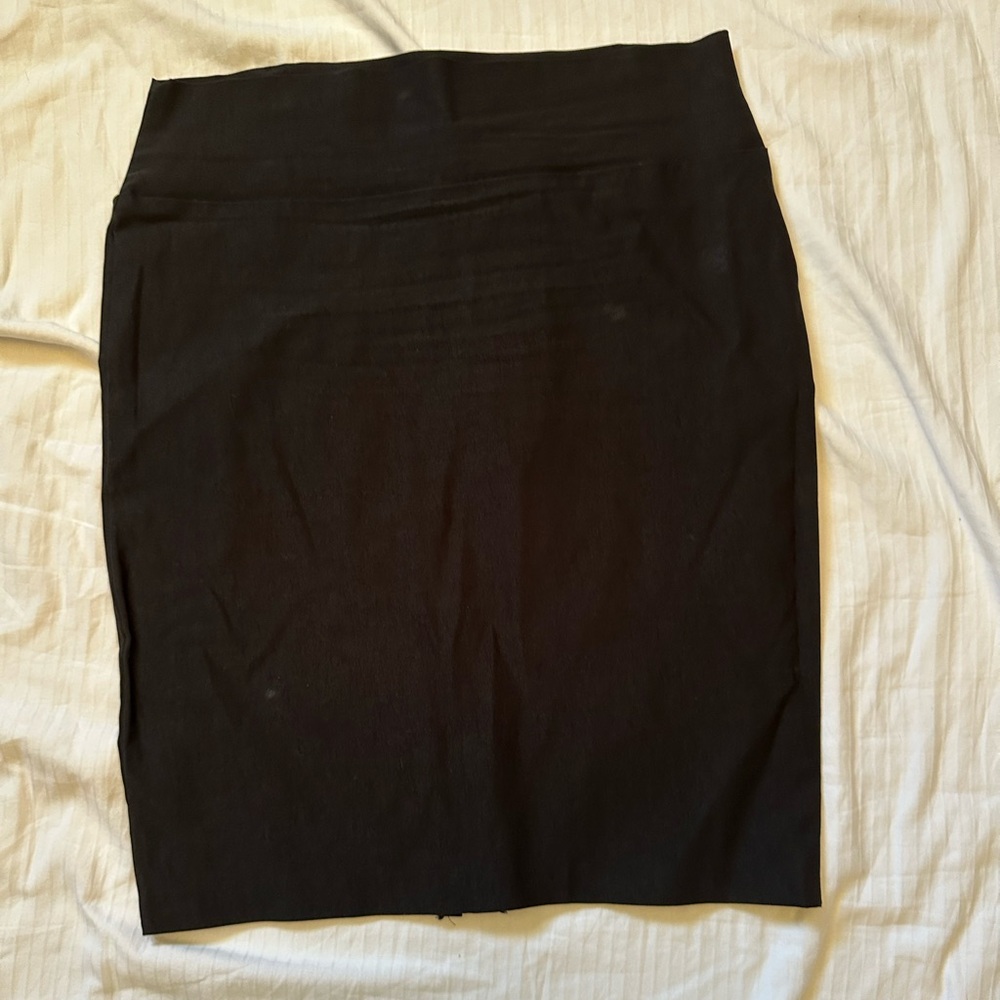 Elegant Black Women's Skirt
